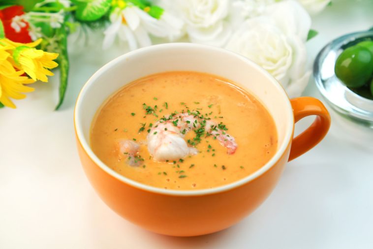Is a bisque considered a thick or clear soup?