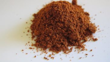 Is chipotle powder spicier than chili powder?