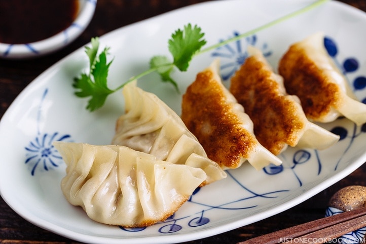 Is gyoza a meal?