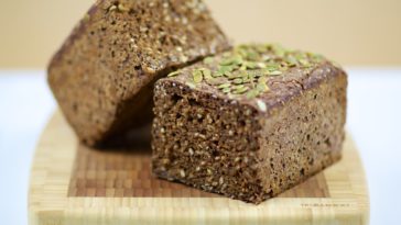 Is it OK to eat rye bread everyday?