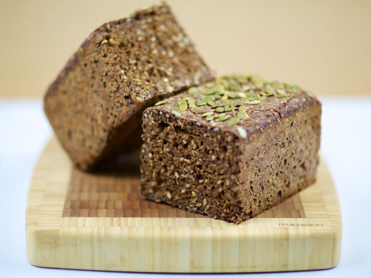 Is it OK to eat rye bread everyday?