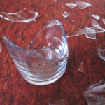 Is it bad to drink from a cracked glass?