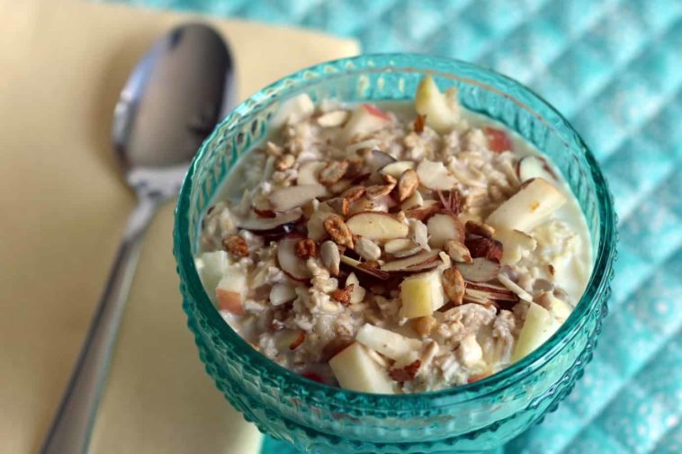 Is it bad to eat overnight oats every morning?