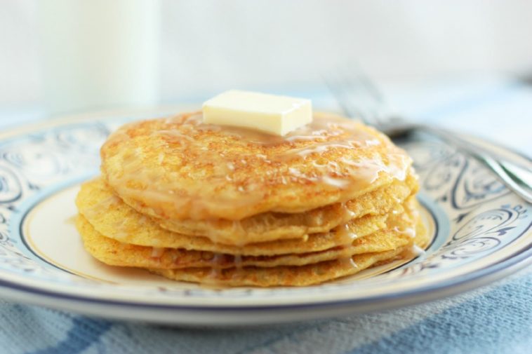 Is it better to cook pancakes with butter or oil?
