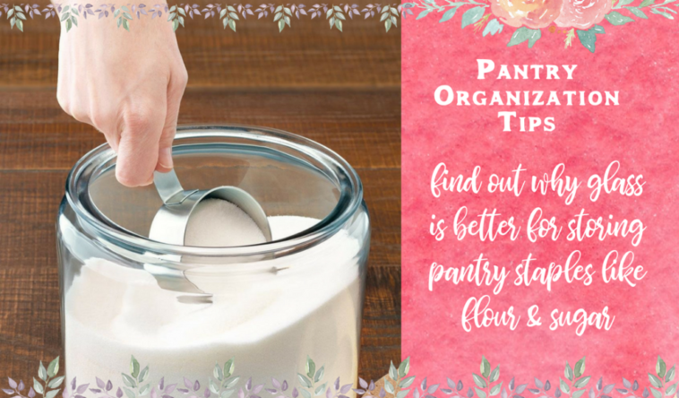 Is it better to store flour in glass or plastic?