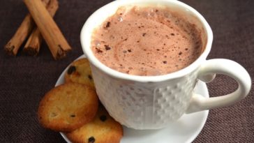 Is it okay to drink hot cocoa before bed?