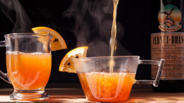 Is it safe to drink honey in hot water?
