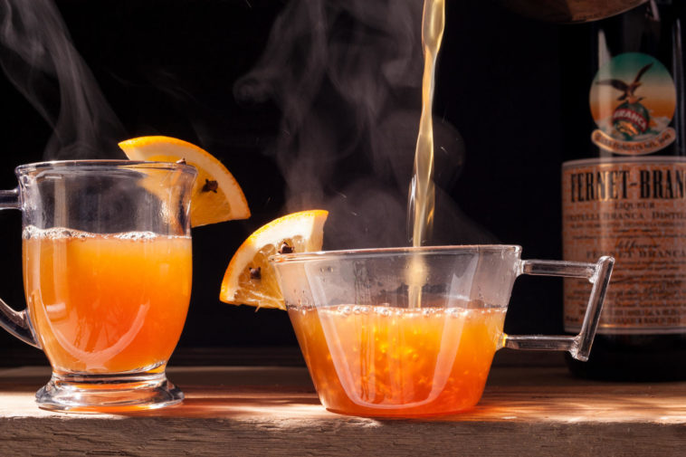 Is it safe to drink honey in hot water?