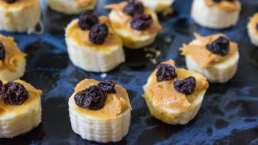 Is peanut butter and banana healthy snack at night?