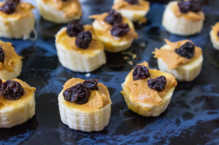 Is peanut butter and banana healthy snack at night?