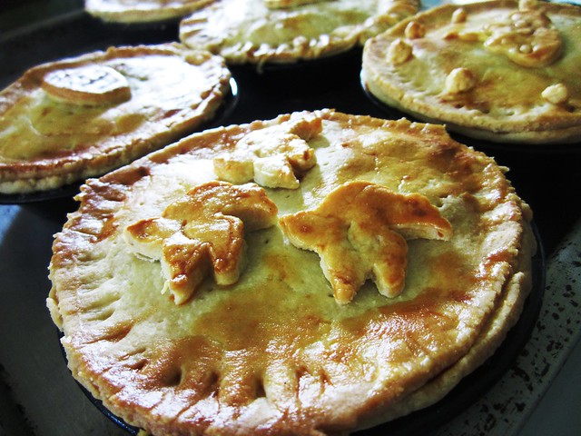 Is pumpkin pie still good after a week?