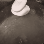 Is the rice cooker supposed to bubble?