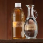 Is there a difference between cleaning vinegar and white vinegar?