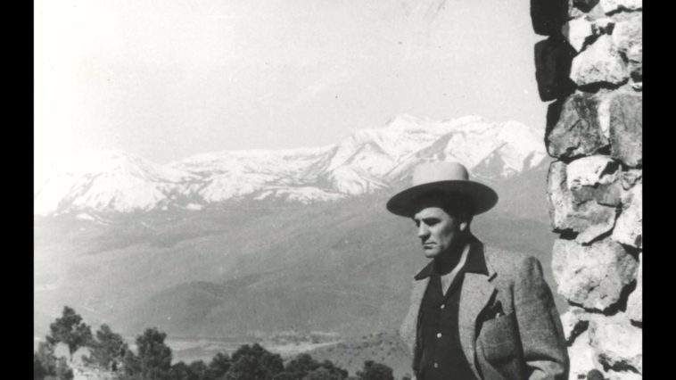 Is there an order to read Louis L'Amour books?