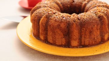 Is there any alcohol in a rum cake?