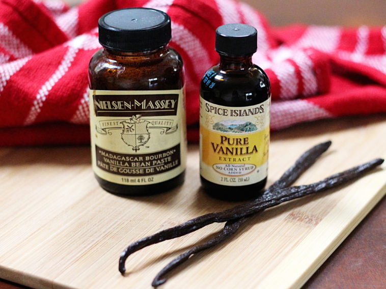 Is vanilla bean paste better than extract?