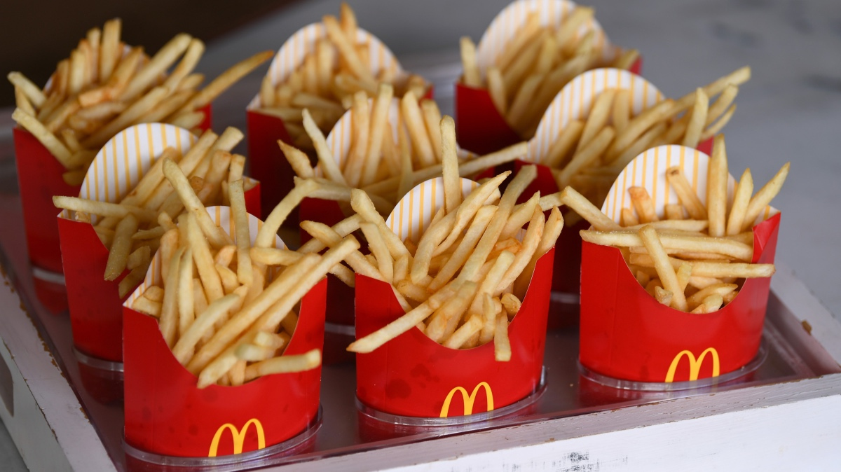 Can you order french fries at mcdonalds in the morning?