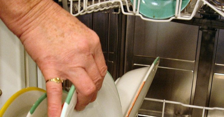 Should I rinse sauerkraut before using?