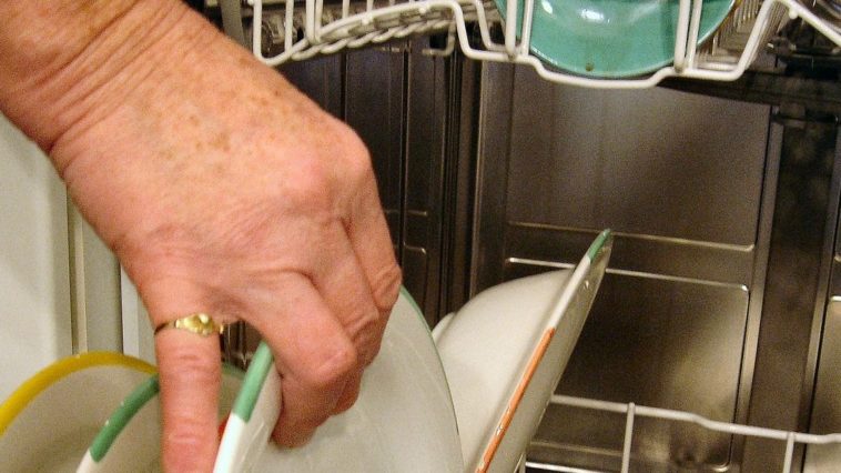 Should I rinse sauerkraut before using?