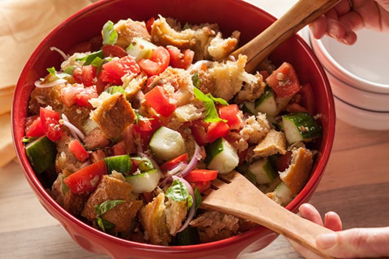 Should Panzanella be refrigerated?
