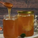 Should honey be refrigerated?