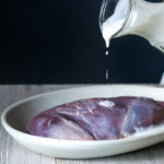 Should venison be soaked in milk?