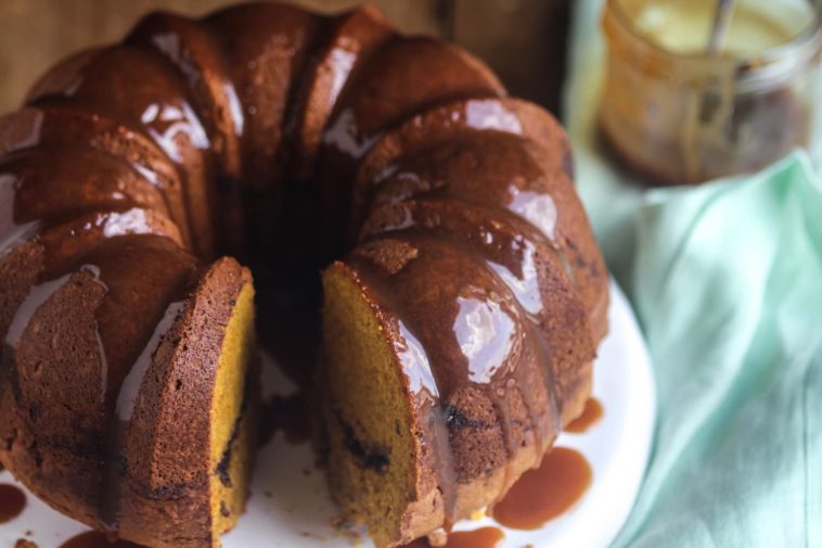 Should you flour a Bundt pan?