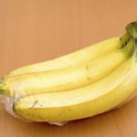 Should you keep bananas in a plastic bag?
