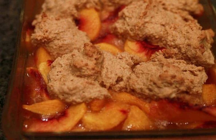 Should you put peach cobbler in the fridge?