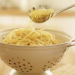 Should you rinse gluten free pasta?