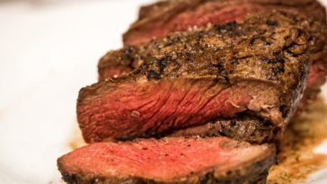 Should you thaw frozen broccoli before cooking?