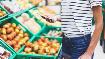 What 3 foods are bad for your gut?