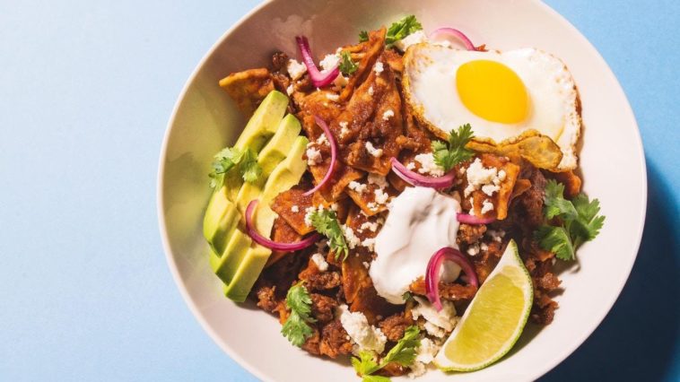 What are 3 traditional Mexican foods?