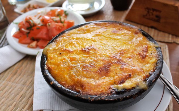 What are popular foods in Chile?