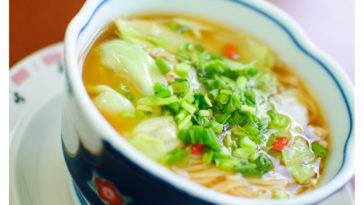 What are soup bowls made of?