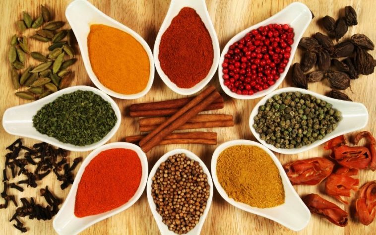 What are the 2 most popular spices in the world?