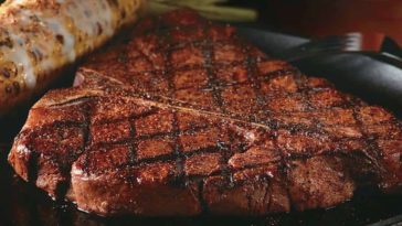 What are the desserts at LongHorn?