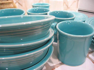 What are the safest plates to eat off of?