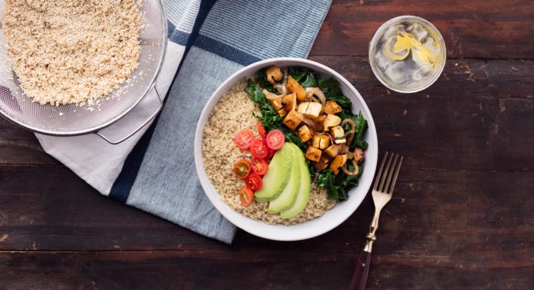 What are the side effects of eating quinoa?