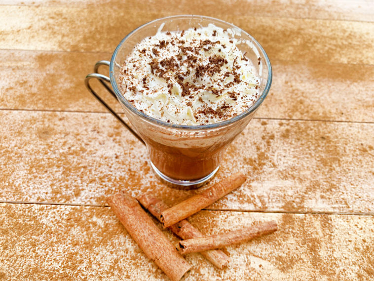 What breakfast goes with hot chocolate?