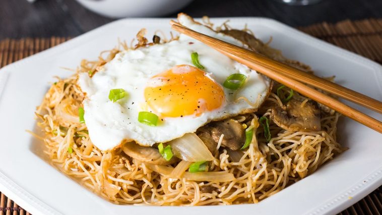 What can I replace egg noodles with?