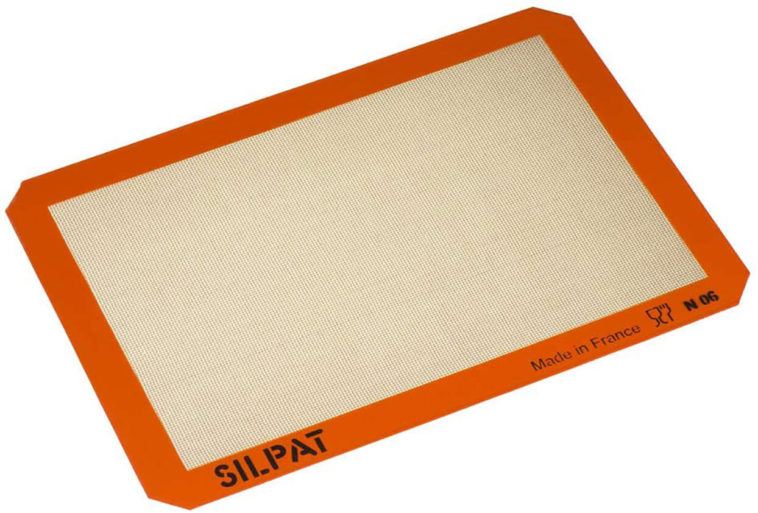 What can I use if I don't have a silicone baking mat?