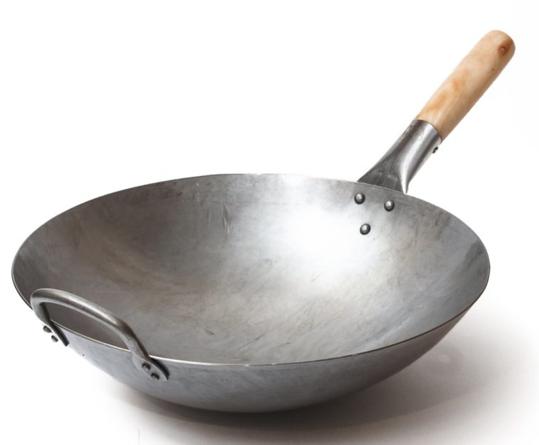 What can you not cook in a carbon steel wok?