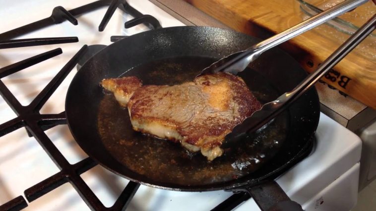 What can you not cook in carbon steel?