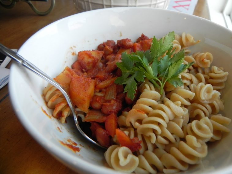 What can you not put in chili?