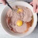 What can you use instead of eggs in Betty Crocker cake mix?