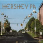 What city has traffic lights shaped like Hershey's Kisses?