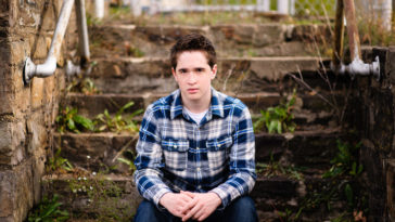 What comes after senior editor?