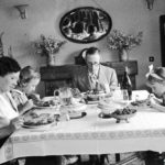 What did they eat for dinner in the 1920s?