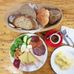 What do Germans eat for breakfast?